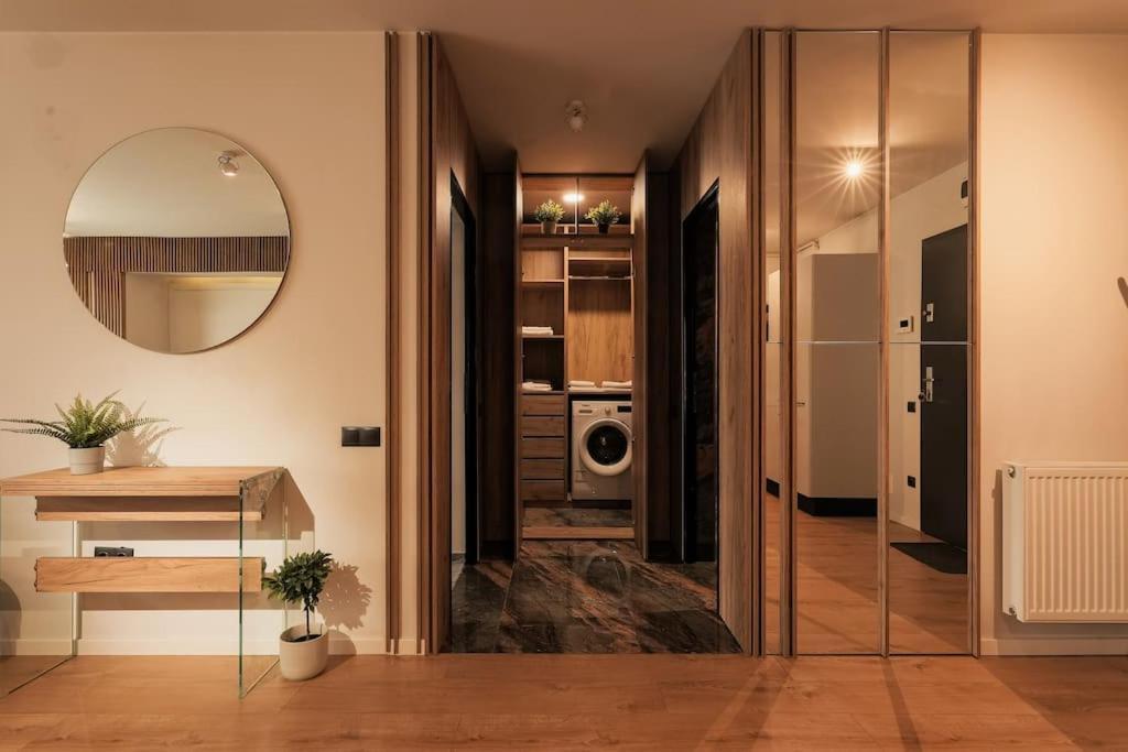Nest Inn Magic Apartment Cluj-Napoca Exteriör bild