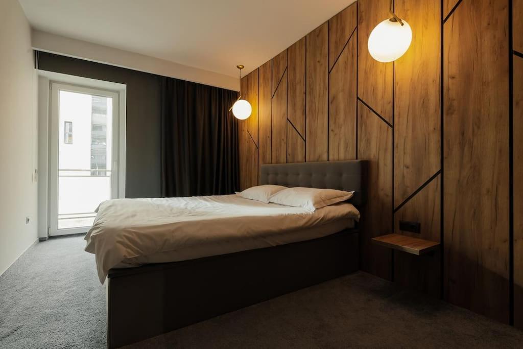 Nest Inn Magic Apartment Cluj-Napoca Exteriör bild